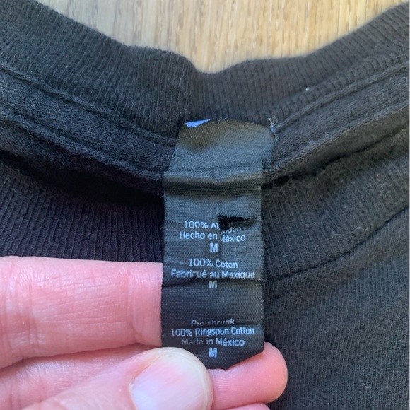 Cher Band Tee Graphic T-shirt Dressed To Kill Tour Size Medium Pop Art Culture - Picture 4 of 5